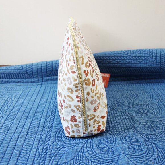 SONIA KASHUK Large Dome Case Makeup Bags (2 Pieces) White Cheetah NWT! - Picture 4 of 11